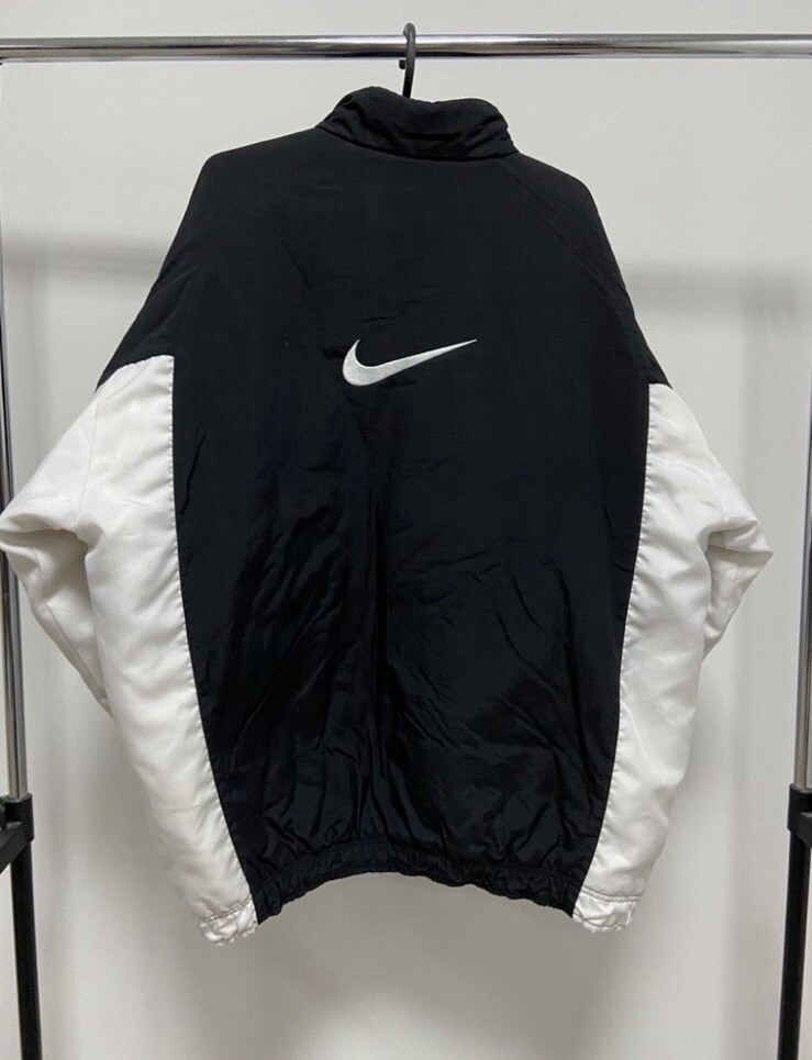 Nike Puffer Jacket Big Swoosh Logo Zip Vintage 90s Style Y2K-image