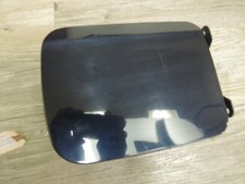 2002-subaru-outback-blue-royal-fuel-gas-cover-plate