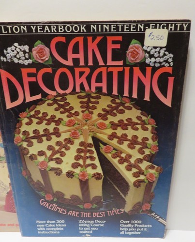 (8) Wilton Decorating Yearbook Magazines (undated, 1977,78,80,82,85,87,89) - Imagen 7 de 11