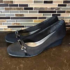 Coach and Four wedges women’s size 10
