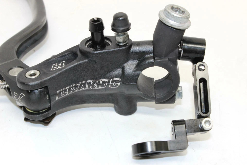 03-05 铃木 Sv1000 前刹车主缸带杠杆!制动! — 第 2/4 张图片