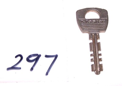 Vintage Master Key (297)
