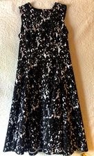 Calvin Klein Women Dress 8 Black White Patterned Fit n Flare side pockets zipper