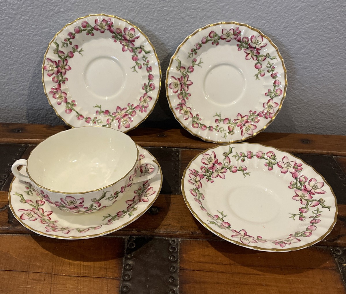 Saucer Discontinued Royal Doulton Dinnerware Patterns Vintage