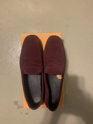 TOD’S Mocassino da guida Tod's Gommino in camoscio US 10 melanzana