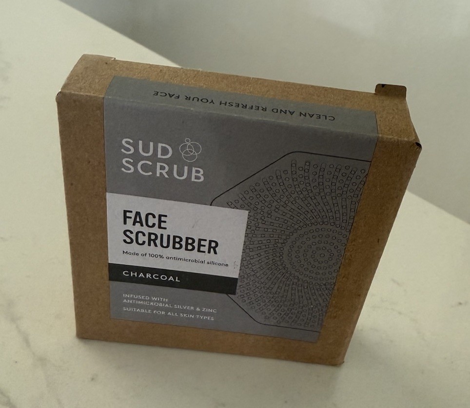 Sud Scrub® Antimicrobial Silicone Face Scrubber, Gentle Exfoliator NEW IN BOX