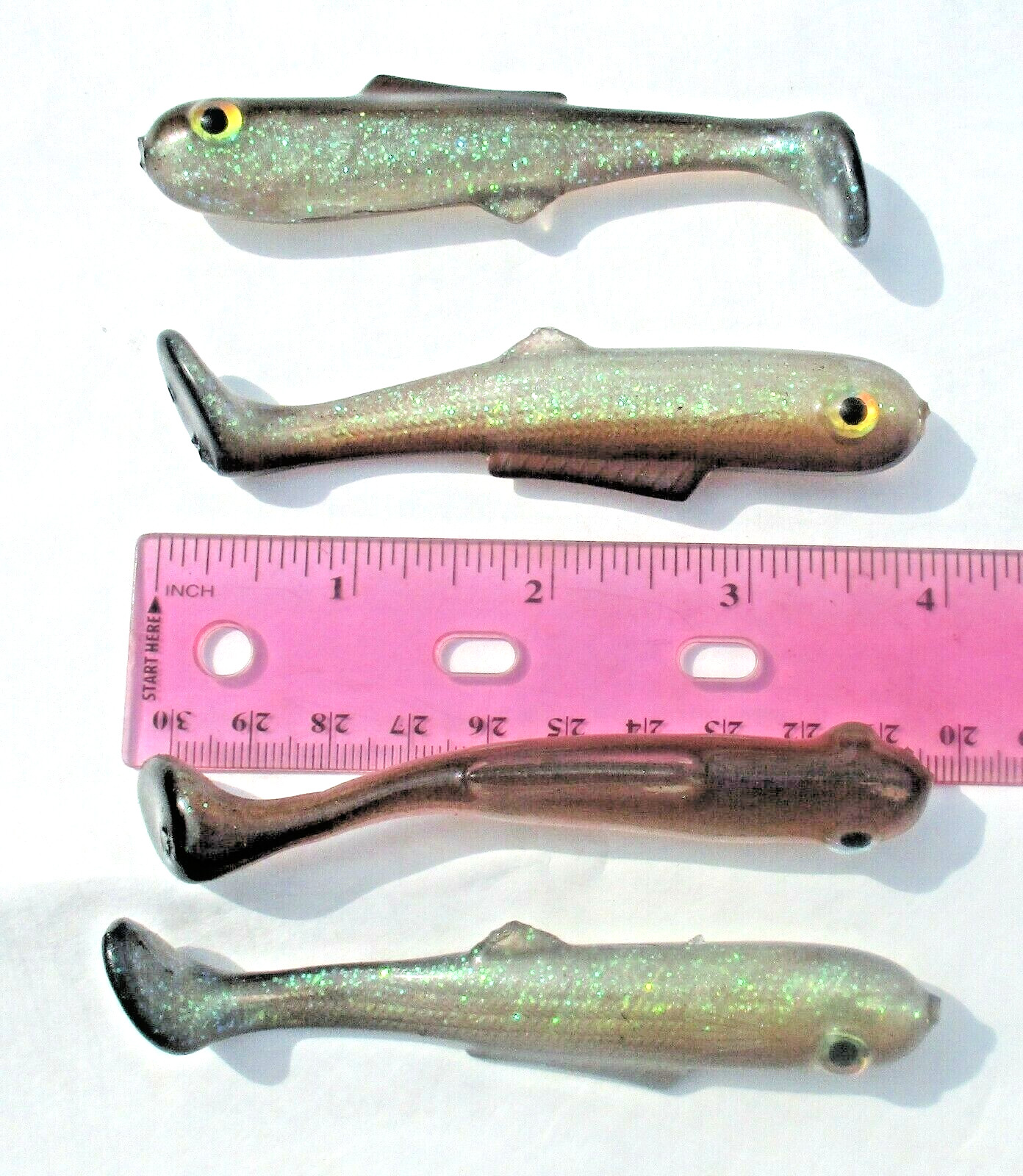 100 HERRING 4"  PADDLE TAIL MINNOWS Bass Fishing Baits SWIMBAITS Saltwater Lures - Image 3