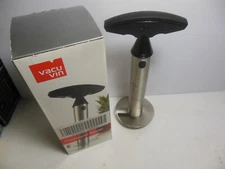 Vacu Vin Pineapple Slicer Corer Stainless Steel Fruit Tool w/Box Vacuvin