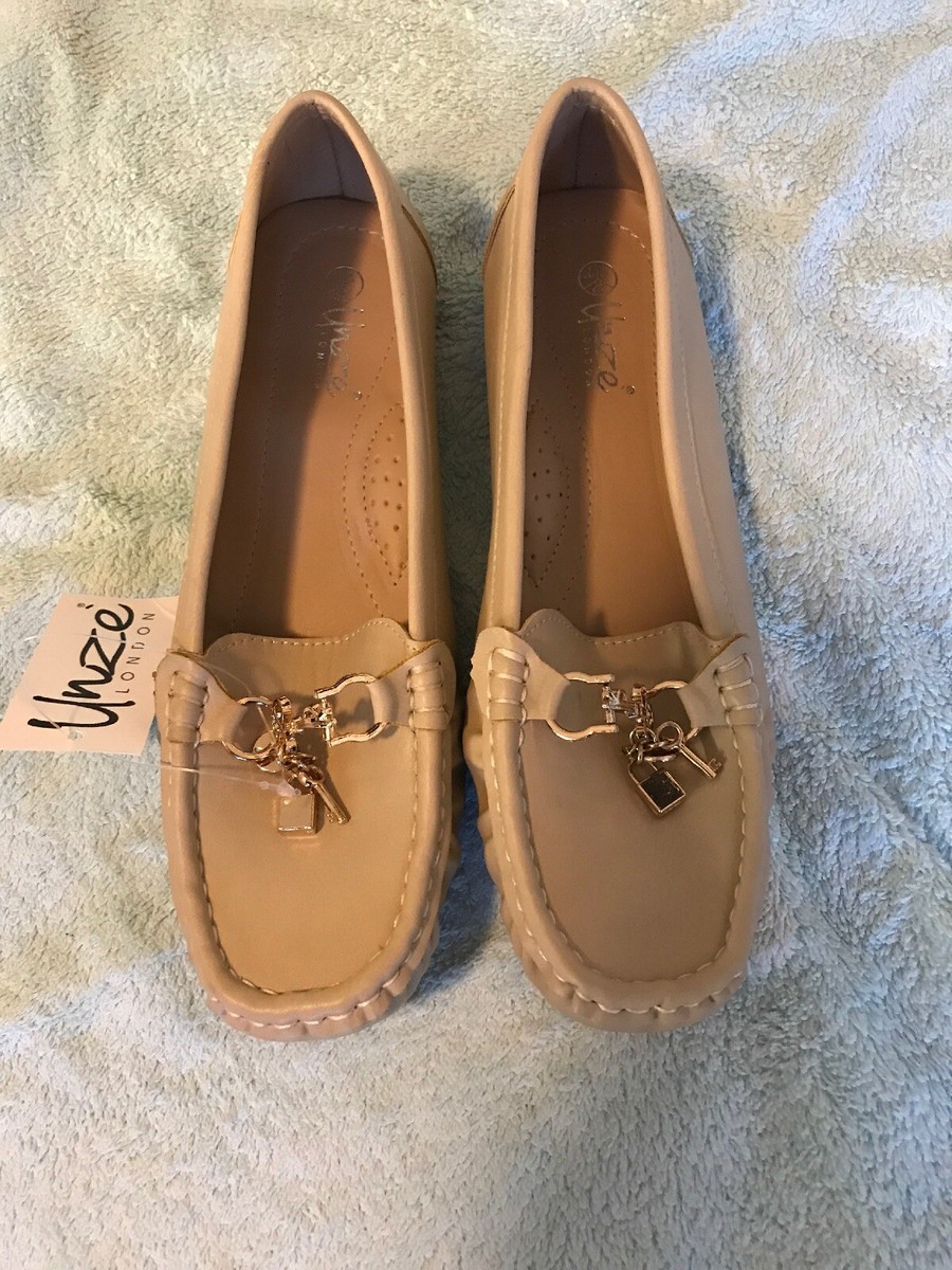 Women's UK4 unze Loafers Slip Ons Beige Bnwt UK