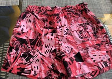The North Face Girl  s Flashdry Pink Black Athletic Shorts-L 14-16