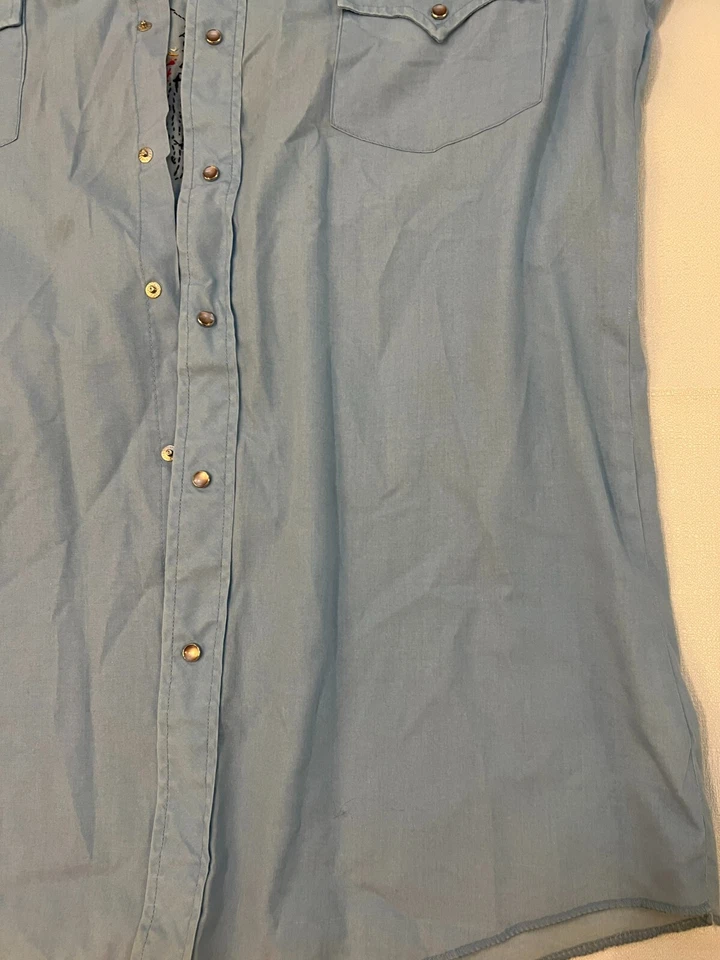 Dickson-Jenkins Butterfly Sequin Applikue Women Pearl Snap Shirt - Image 2 of 4