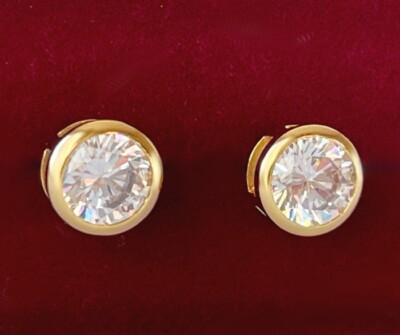 Luxus Ohrringe Ohrstecker Zirkonia Kristall 999er Gelbgold 24K vergoldet 7mm