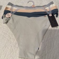 Danskin 5-Pack Womens V-Front Panties Underwear Medium Nylon Spandex