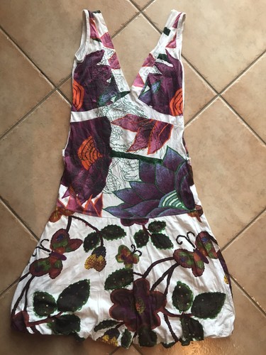 Superbe robe desigual S / 36 - Vêtements Superbe robe desigual S / 36 - Vêtements