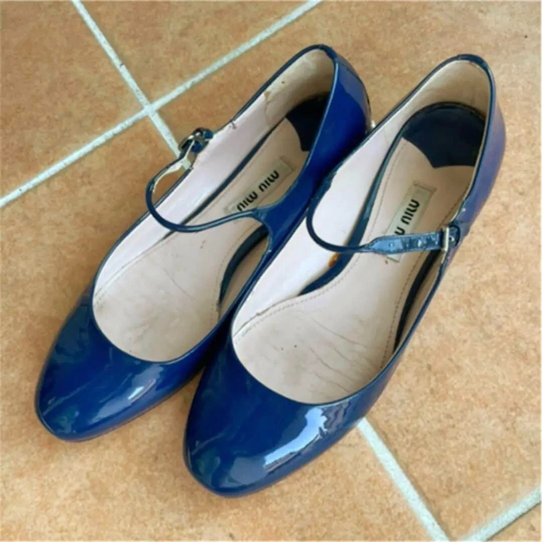 Blue shop flat pumps