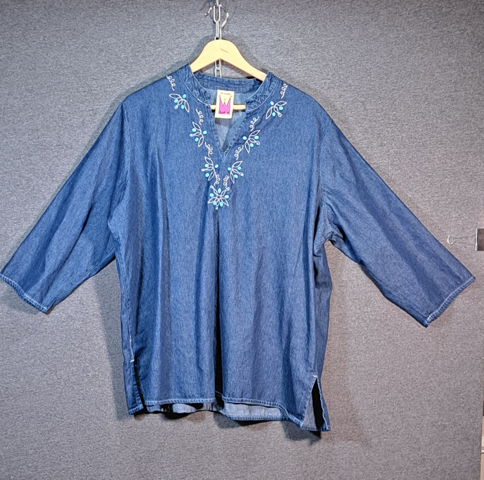 Original Antthony Womens Plus 2X Denim Tunic Embroidered Beaded Blue Top 1938