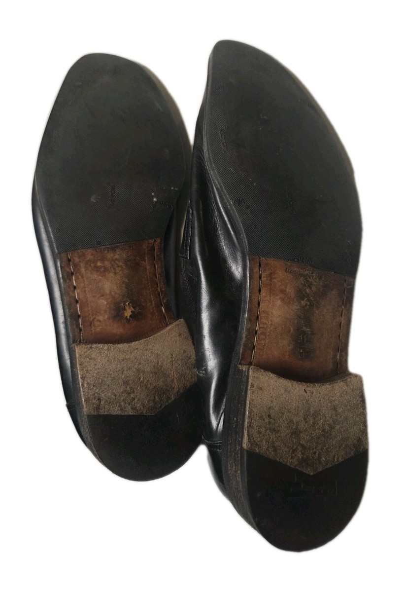 Vintage Salvatore Ferragamo Gancini Black Leather Slip On  display picture 3