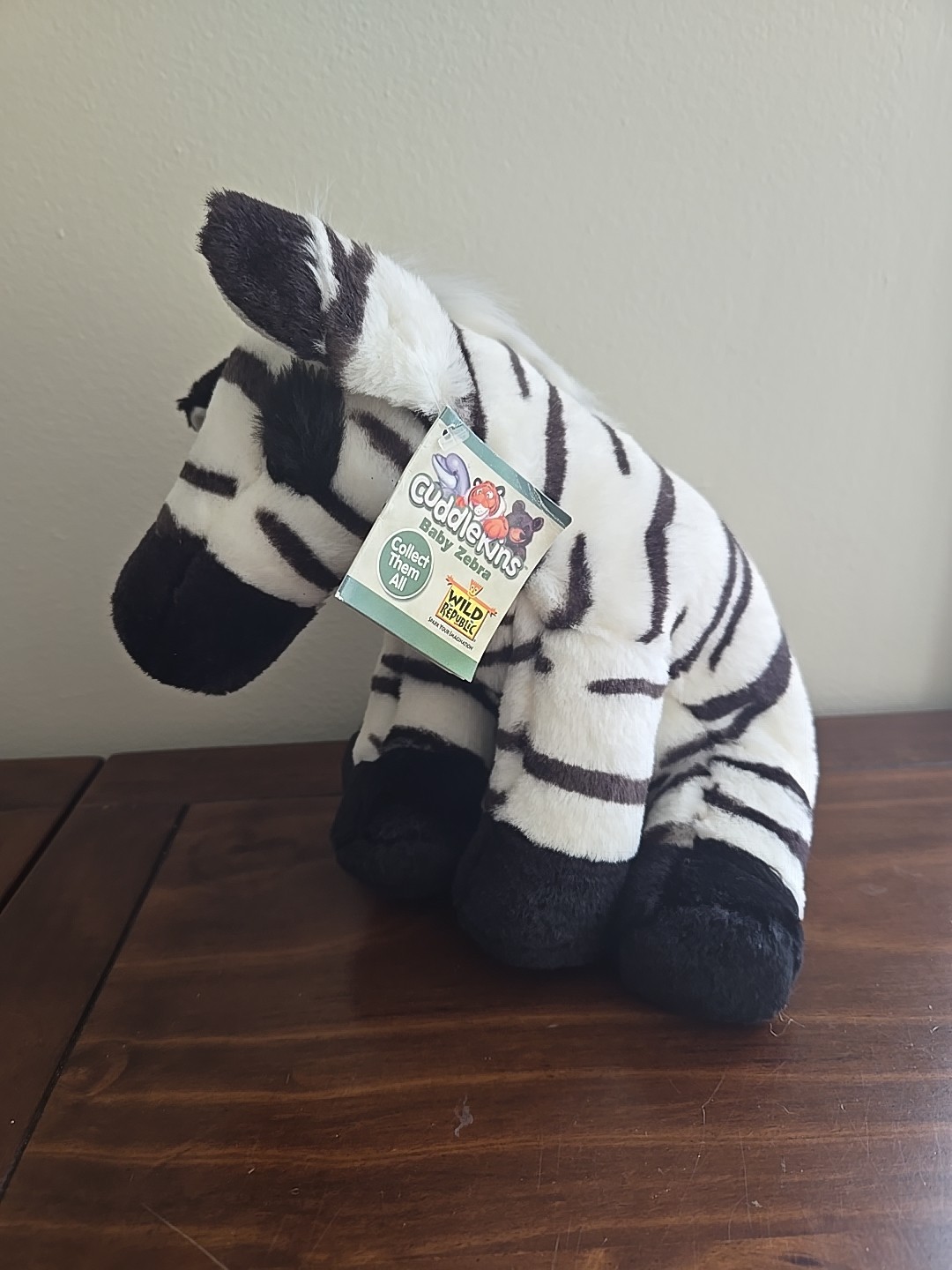 Vintage 2005 Wild Republic Cuddlekins 12 Inch Baby Zebra Plush Toy