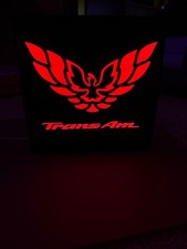 Pontiac Firebird Trans Am scatola luminosa stampata in 3D personalizzata