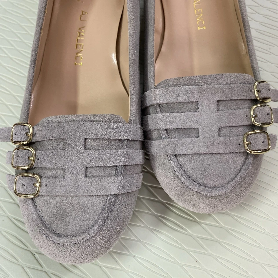 AJ Valenci Mujer Gris Claro Gamuza Tacón Cono 2”-Talla 9W-Mocasín-Hebillas Doradas-NUEVO SIN ETIQUETAS Foto 3 de 4