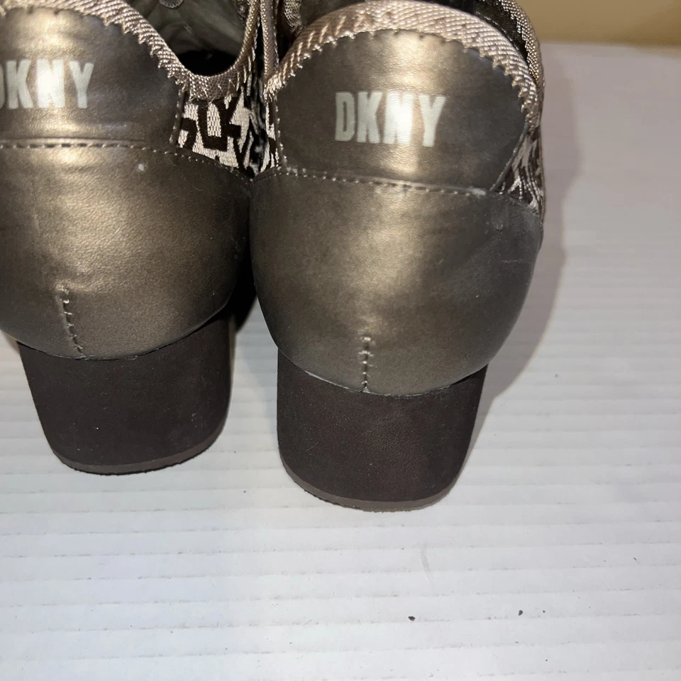 DKNY Donna Karan Brown/Tan Logo Print Wedge Heel Sneakers Size 10 - Image 4 of 4