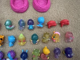 Hatchimals LOT of 35 Figures & Nests