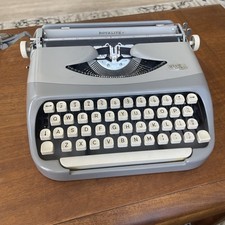 Vintage Royal Royalite Manual Portable Typewr...