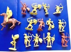 Marx  Western Playset 14  Indian Figures and one horse Vtg