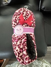 Women Plush slippers One Size