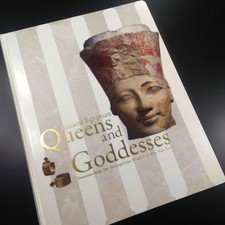 Ancient Egyptian Queens and Goddesses #QY9HK0