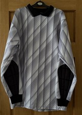 Goal Keeper Long Sleeved Football Shirt Latif  Vintage Men’s Size 42/44  Large
