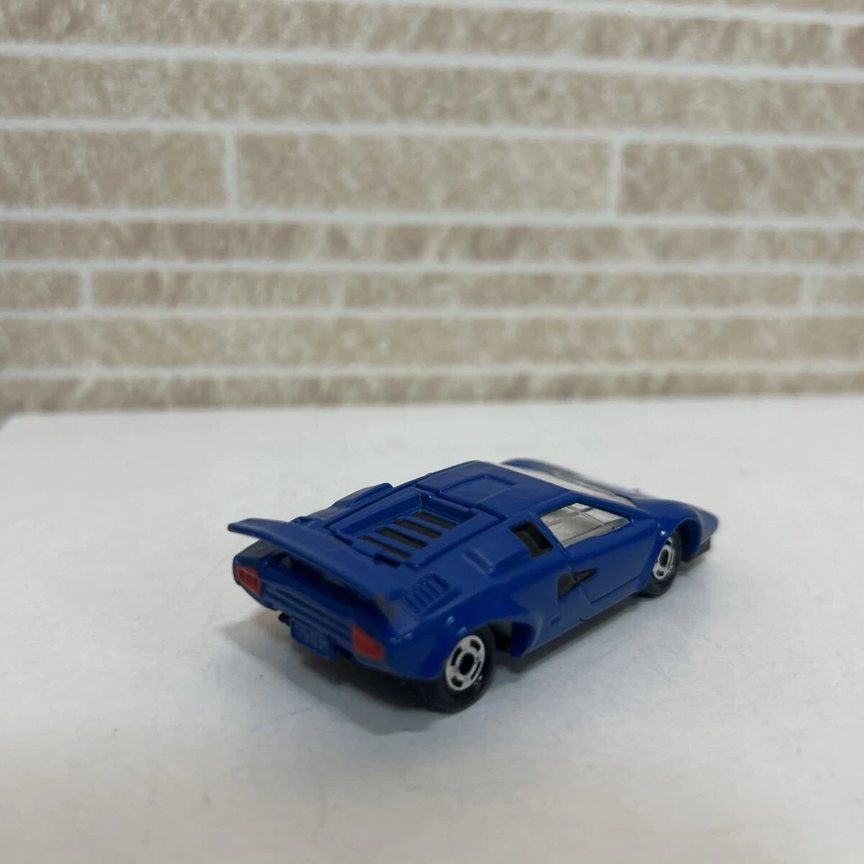 Lamborghini Countach LP500 Blue NLAMBORGHINI COUNTACH Made China outer box n1 - Image 2 of 4
