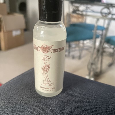 Disneyland Paris Hotel Cheyenne Shampoo 