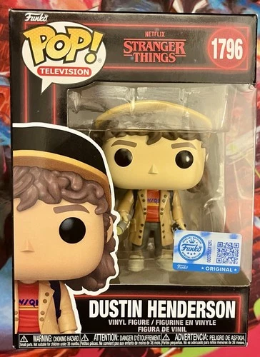Dustin Henderson Flashlight #1796 w/Case Stranger Things Exclusive Funko Pop NM