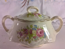 Vintage Homer Laughlin China Sugar Bowl Vtg. Rose, Floral with Gold Trim - Made