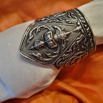 Bracelet Ancien Argent Sterling Siam - Poinçon 925, Décor De Divinités Et Fleurs