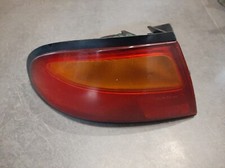 Feu arrière Mazda 323