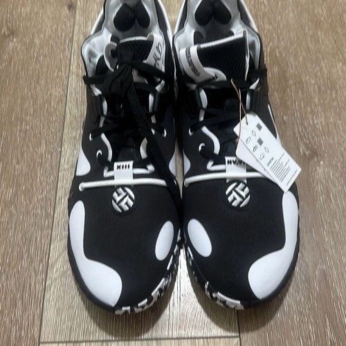 NWT Adidas Mens Black White Harden Vol. 6 Athletic Basketball Shoes Size 14