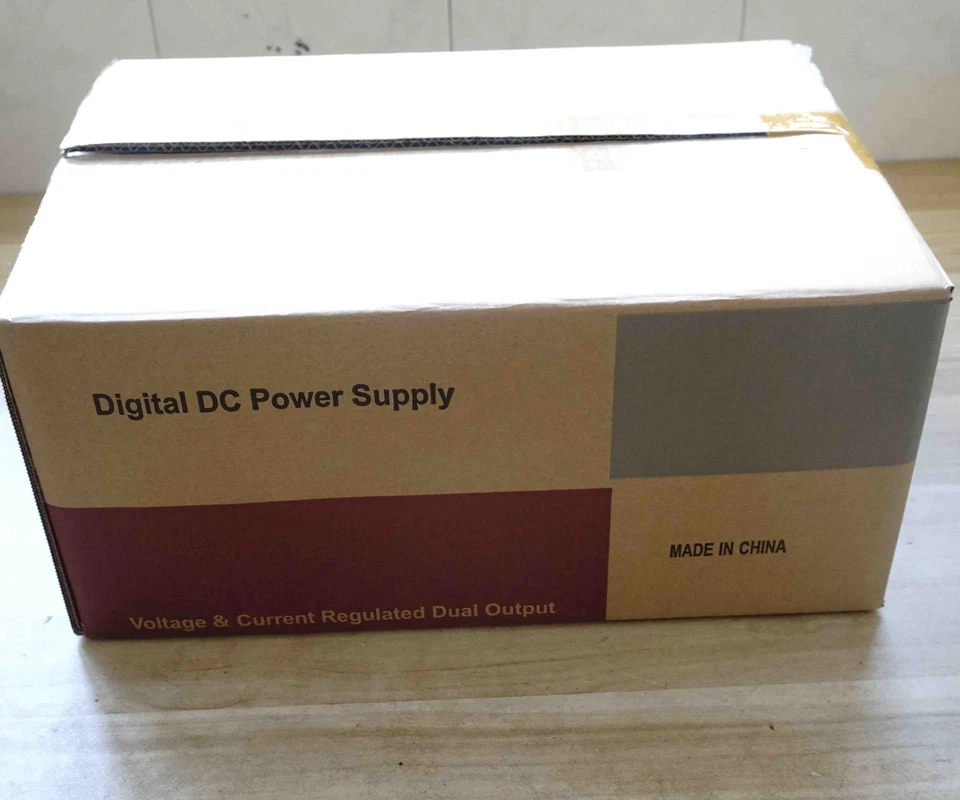 KPS1550D Adjustable High Power DC Power Supply 0-15V 0-50A Input AC220V/AC110V - Image 4 of 4