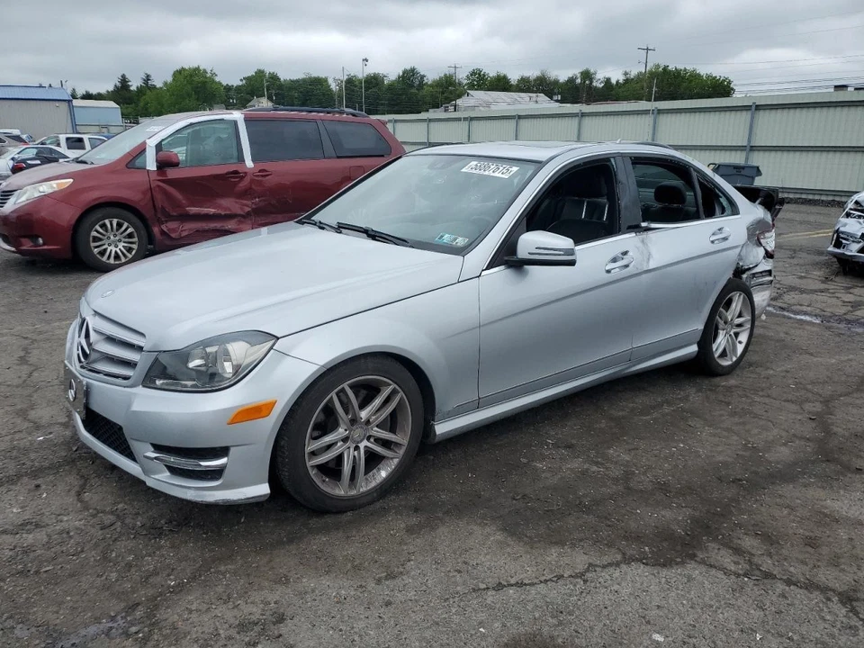 Used Driving Light fits: 2013 Mercedes-benz Mercedes c-class 204 Type Fog-Drivin Foto 4 de 4