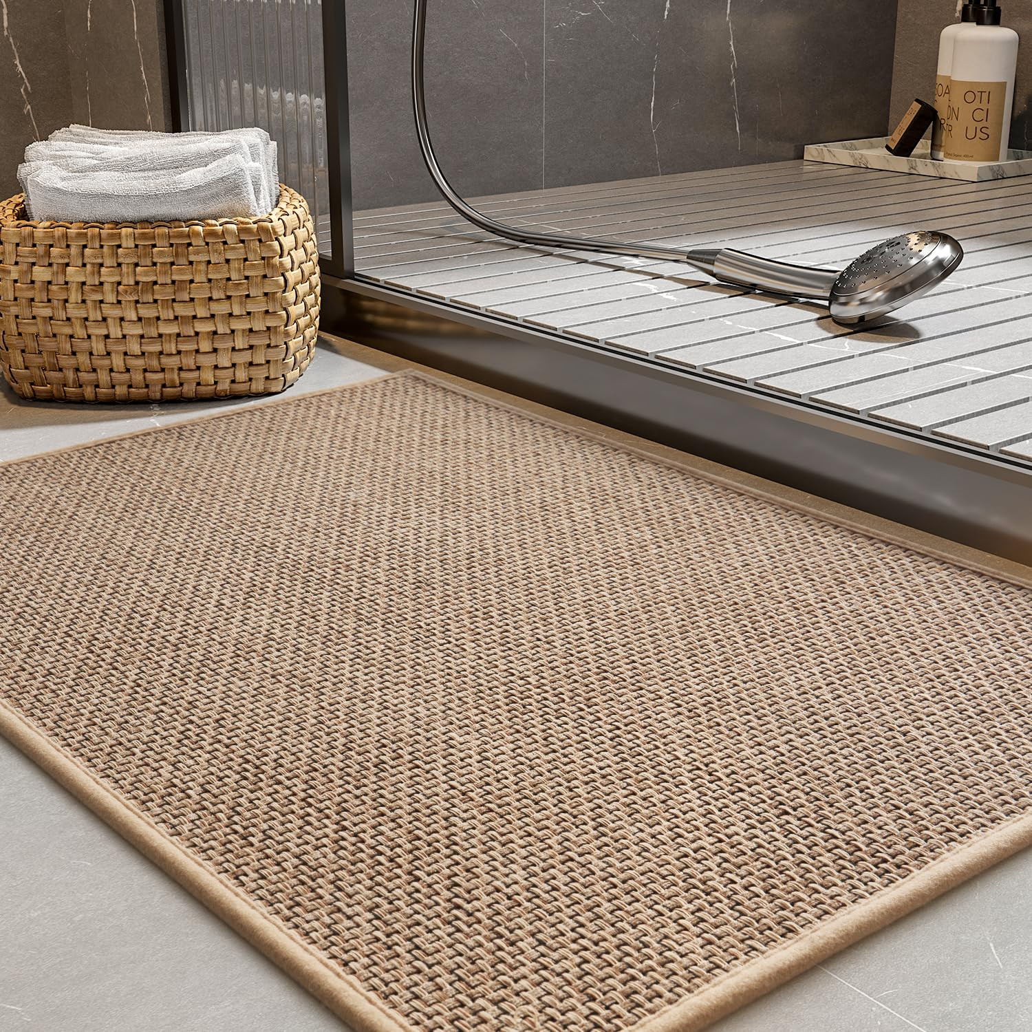 Non-Slip Rubber-Backed Braided Absorbent Bath Mat for Enhanced Safety and Comfort in Your Bathroom