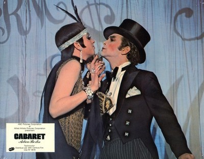 CABARET: 1 franz. Aushangfoto (22x28cm)  LIZA MINELLI, MICHAEL YORK, H.Griem-16-