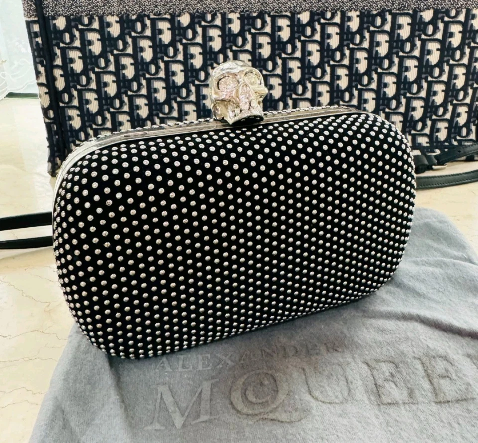 Alexander McQueen Black Studded Skull Clutch - Image 3 of 4