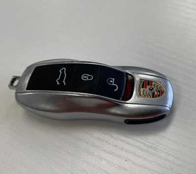 Lot Of 2 Porsche Smart Key Fobs – OEM Keyless Entry KR55WK50138 (Used, 4-Button)
