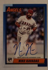 2025 Topps Update Series NIKO KAVADAS Rookie 1990 35th Retro AUTO Angles (RC)