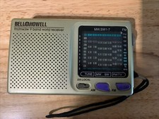 Vintage Small Bell Howell FM MW SW 9 Band World Receiver Radio MW.SW1-7 Tested