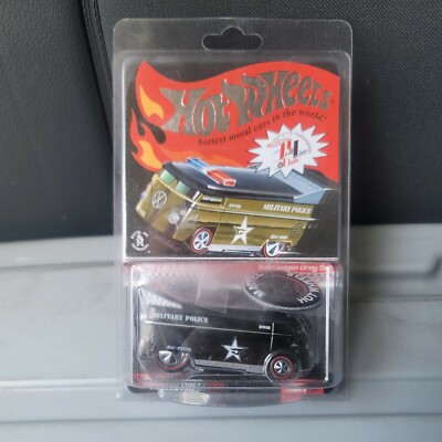 2009 HOT WHEELS RLC Club Car Volkswagen Drag Bus (MILITARY POLICE