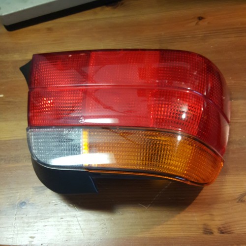 Rücklicht Rückleuchte links BMW E36 Nr353805