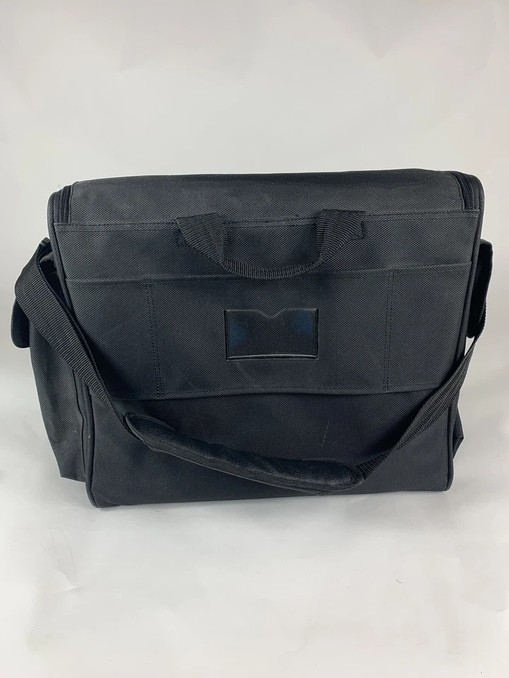 Estojo de transporte Creative Memories 20” X 12” X 14” - Imagem 4 de 4