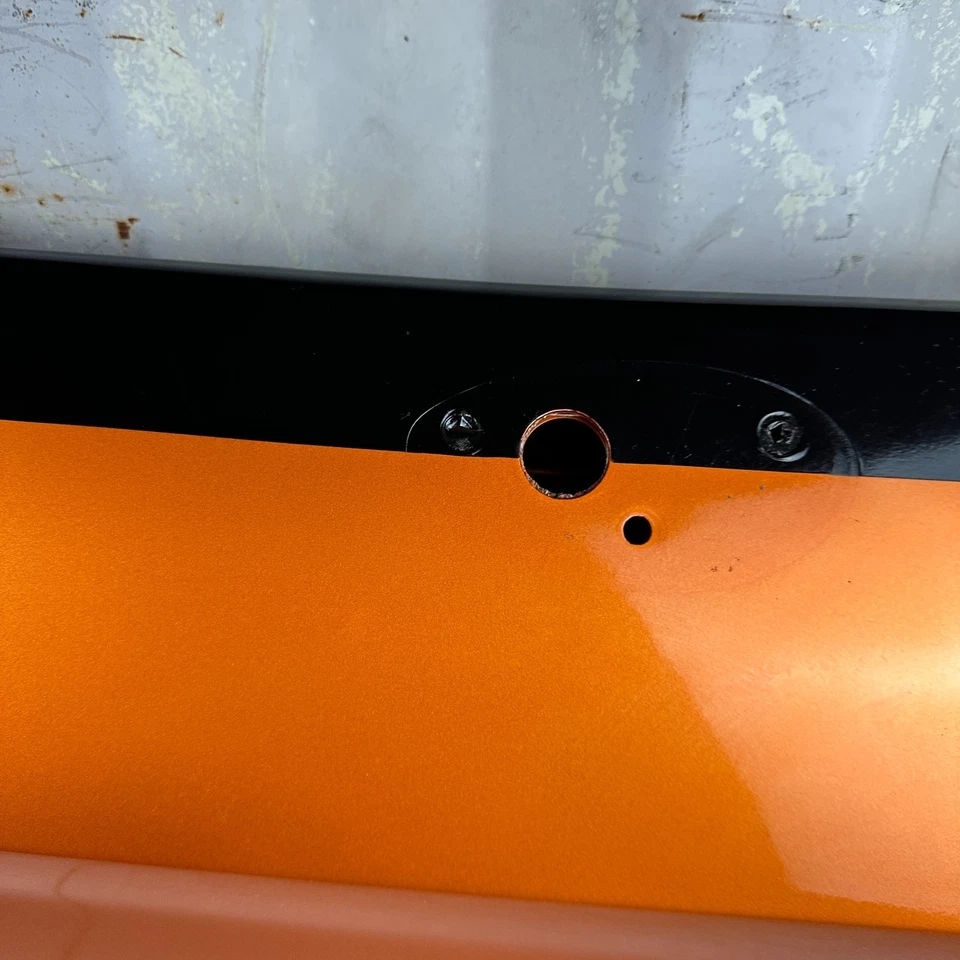 05-13 CHEVROLET CORVETTE PANEL CARCASA PUERTA LADO PASAJERO DELANTERO DERECHO NARANJA OEM Foto 3 de 4